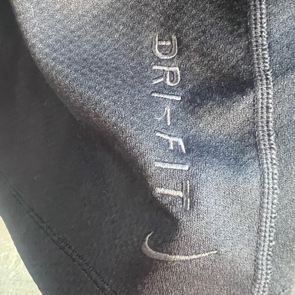 Nike ACG Smith Rock Ore. Black Long Sleeve Large - Picture 4 of 6